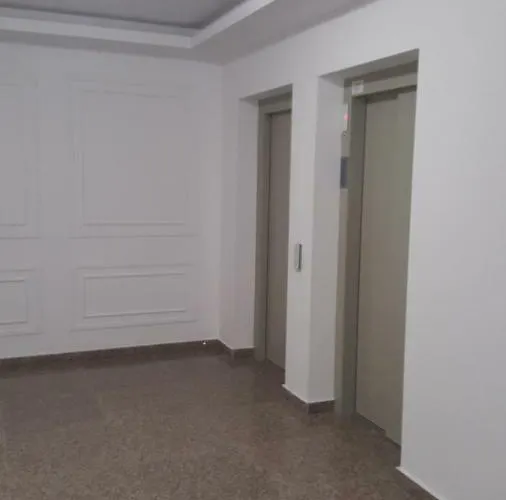 The Horse - De Silva Apartmán