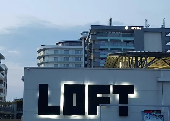 The Horse - De Silva *